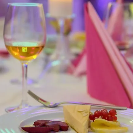 Alojamento de Acomodação e Pequeno-almoço Margit 3*