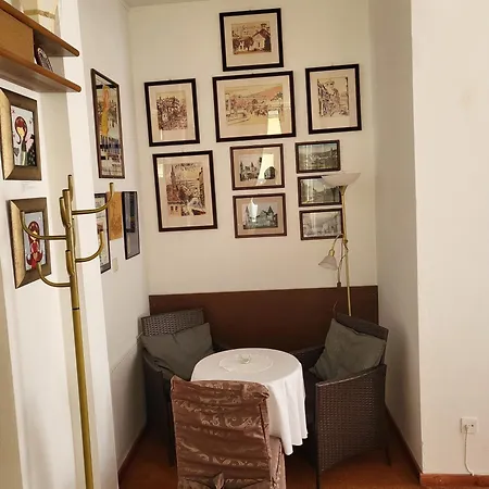 Alojamento de Acomodação e Pequeno-almoço Margit 3*