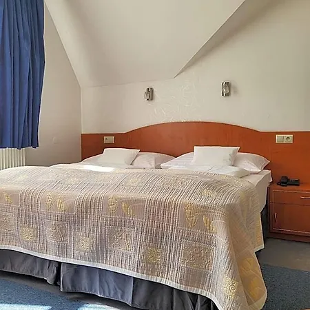 Margit Oda ve Kahvaltı Trenčianske Teplice