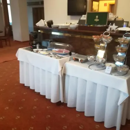 Margit Frühstückspension 3*